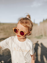 Load image into Gallery viewer, Round Retro Sunglasses - Clementine Matte
